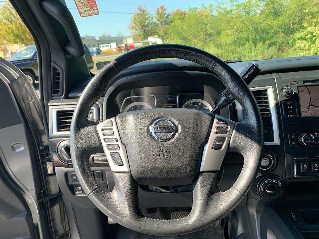 2019 Nissan Titan Vehicle Photo in MOON TOWNSHIP, PA 15108-2571