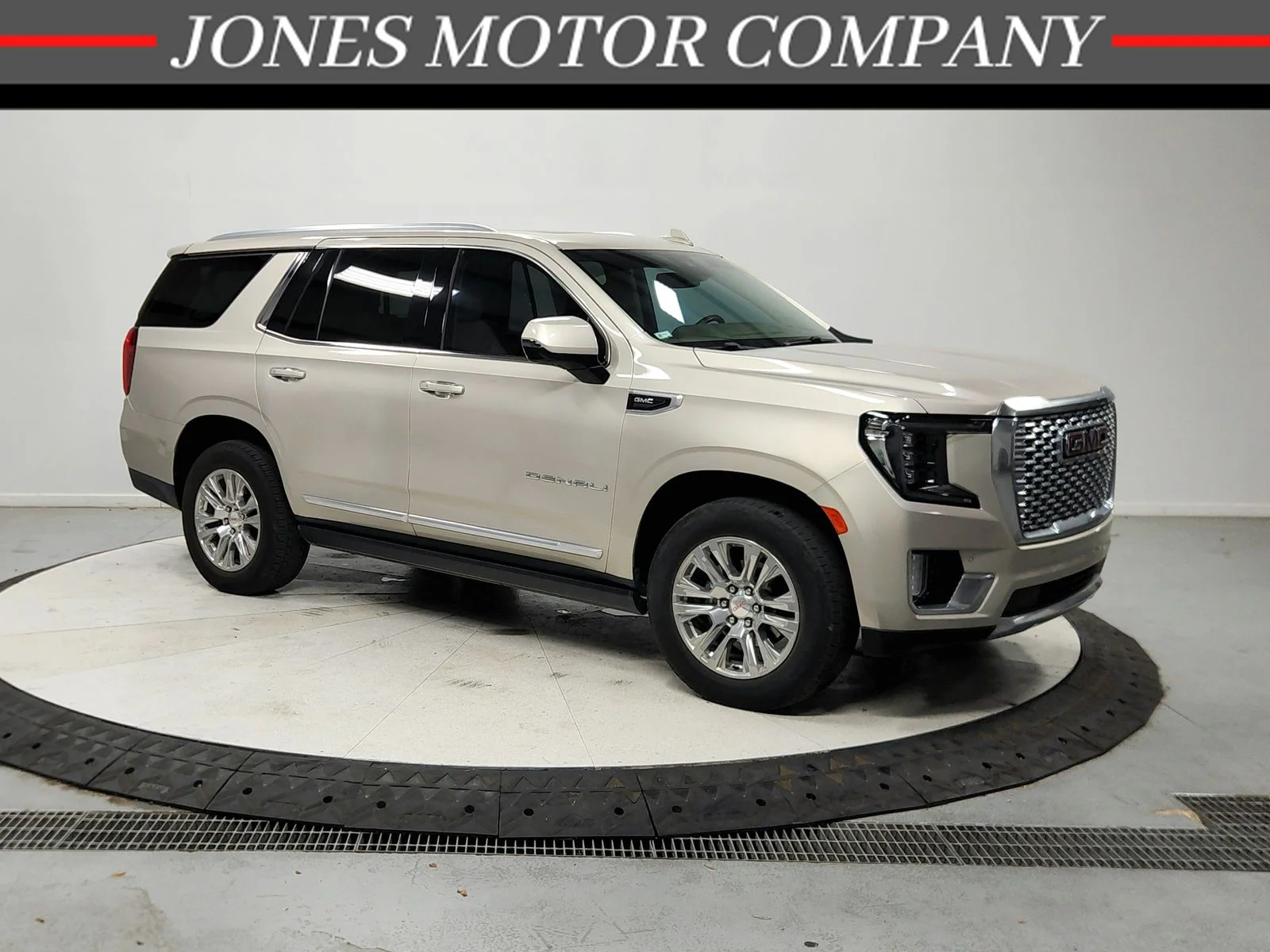 2023 GMC Yukon Vehicle Photo in Savannah, TN 38372