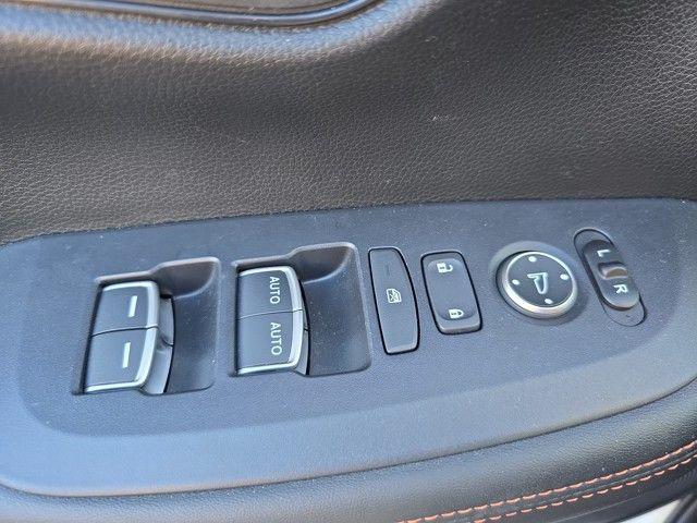 2025 Honda HR-V Vehicle Photo in Pleasant Hills, PA 15236