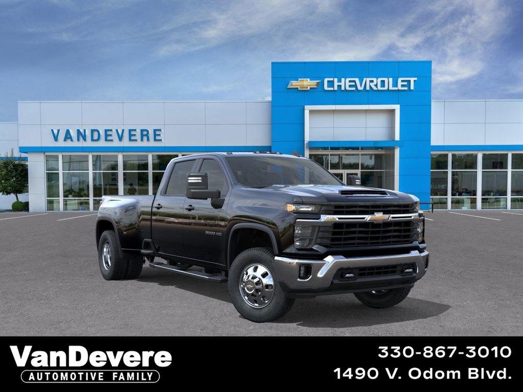 2026 Chevrolet Silverado 3500 HD Vehicle Photo in AKRON, OH 44320-4088