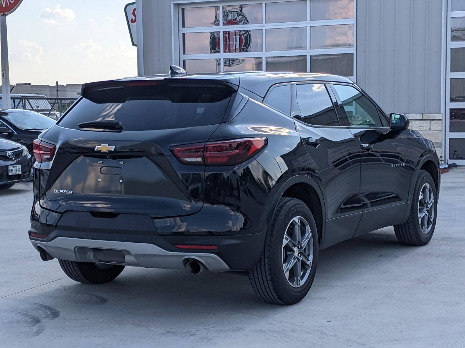 2024 Chevrolet Blazer Vehicle Photo in Seguin, TX 78155