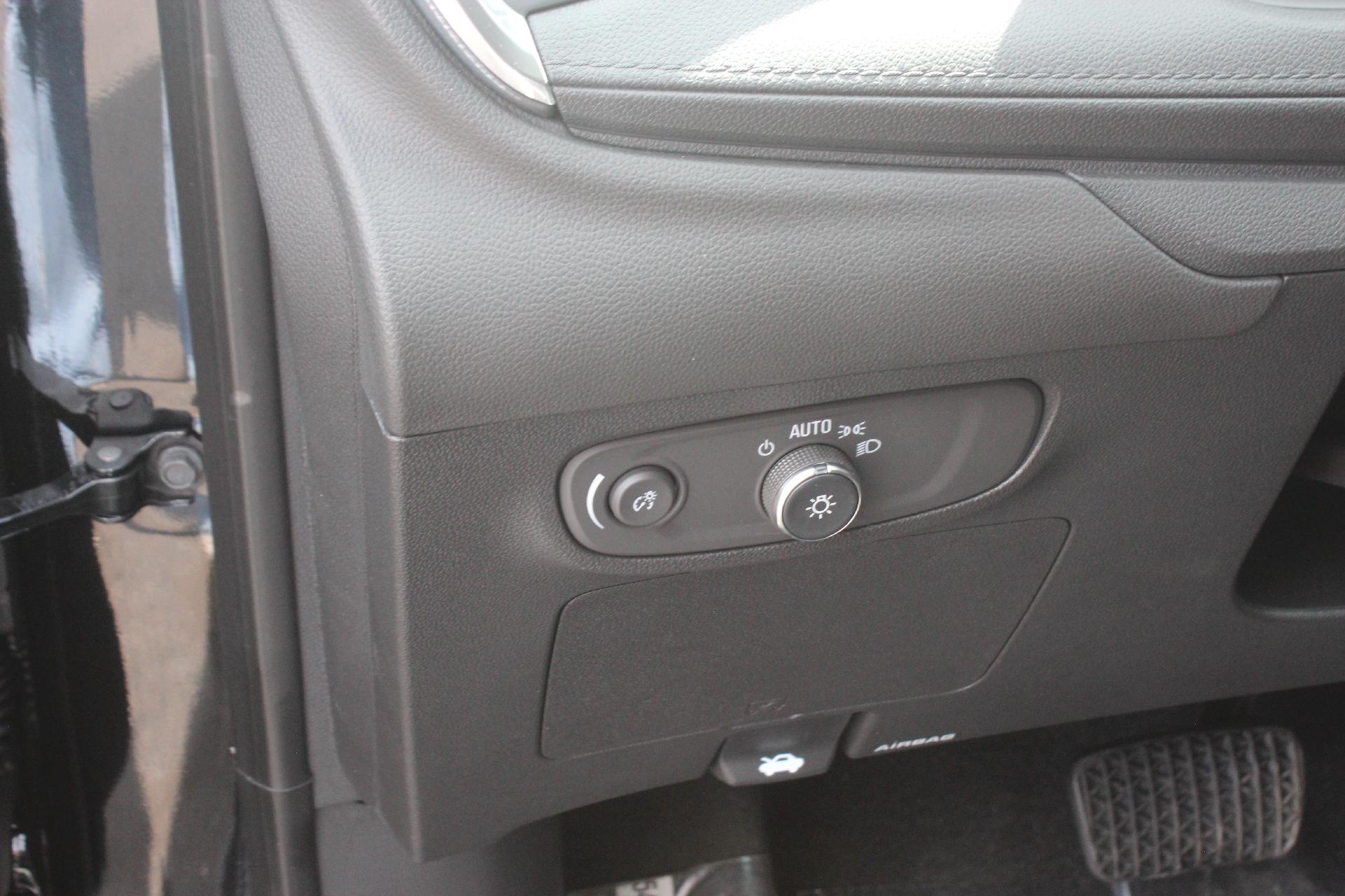 2026 Buick Encore GX Vehicle Photo in AURORA, CO 80012-4011