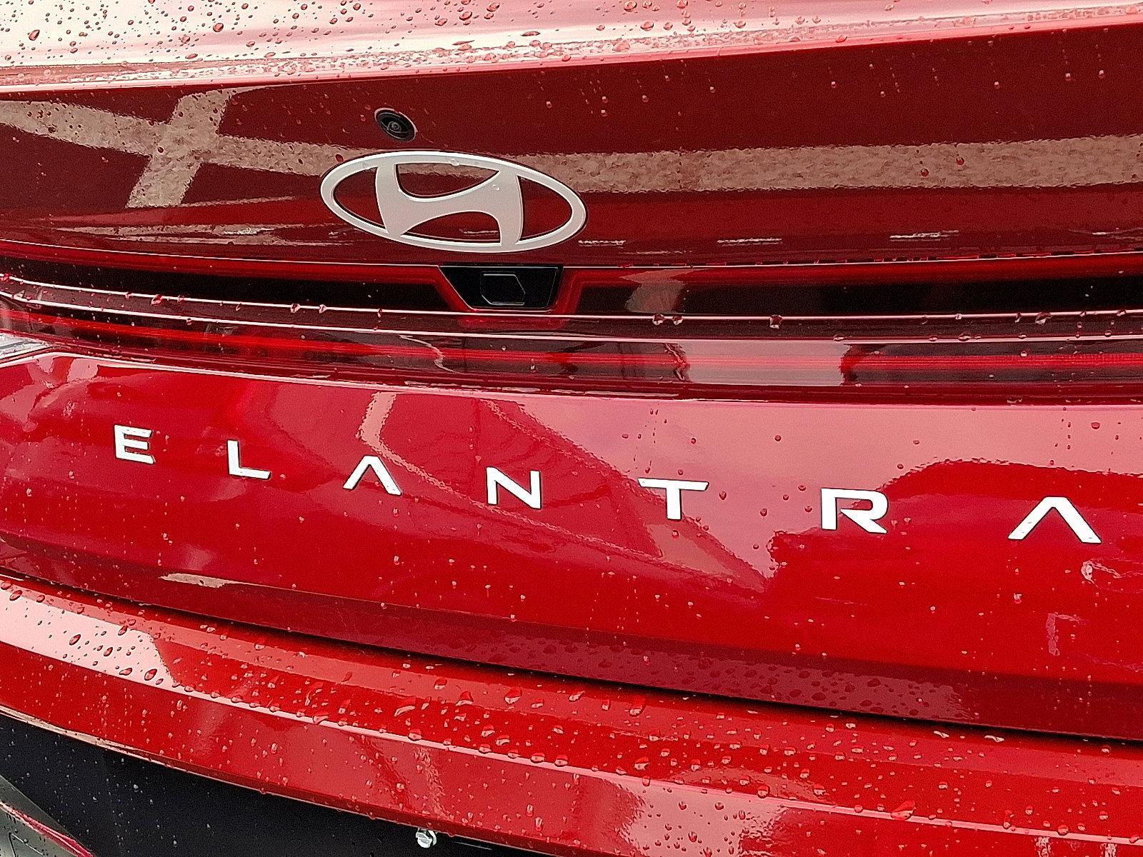 2025 Hyundai ELANTRA Hybrid Vehicle Photo in Harrisburg, PA 17111