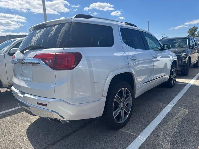 2017 GMC Acadia Vehicle Photo in Jonesboro, AR 72404