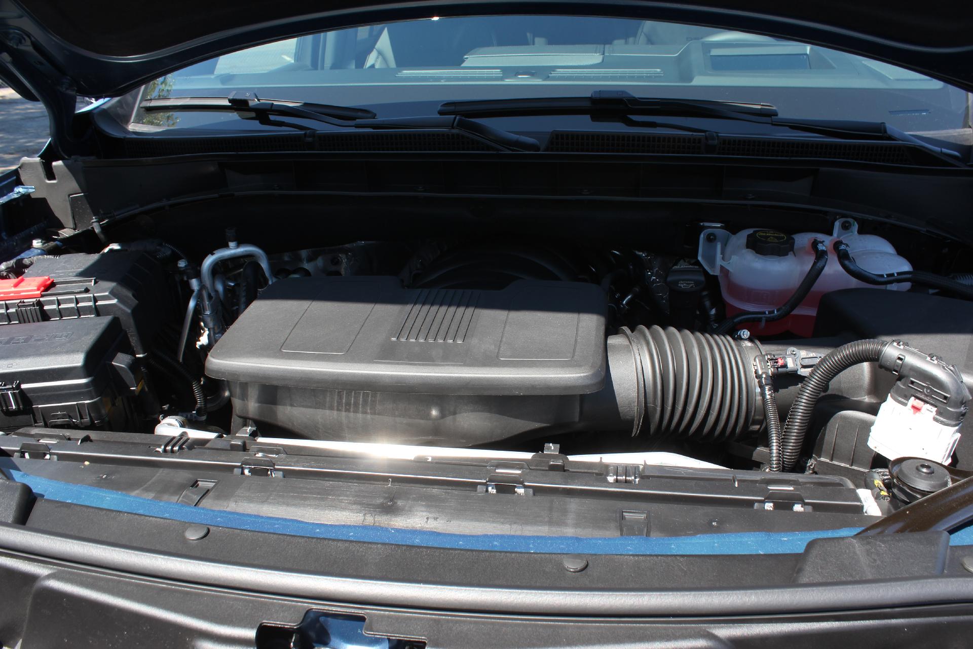 2025 GMC Yukon Vehicle Photo in AURORA, CO 80012-4011