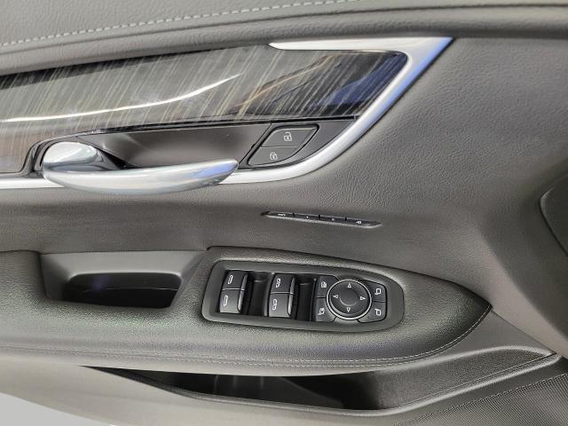 2022 Cadillac XT6 Vehicle Photo in NEENAH, WI 54956-2243