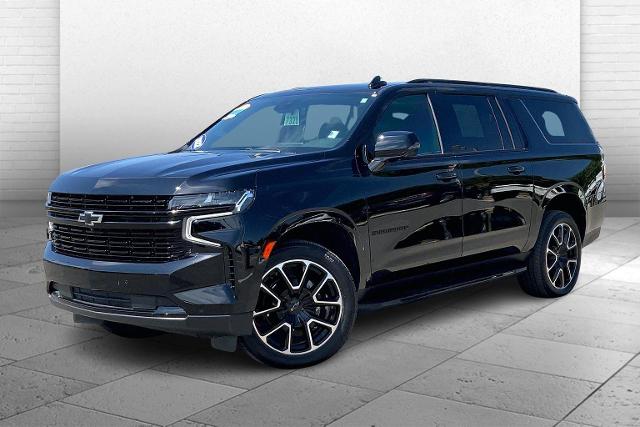 2023 Chevrolet Suburban Vehicle Photo in KANSAS CITY, MO 64114-4502