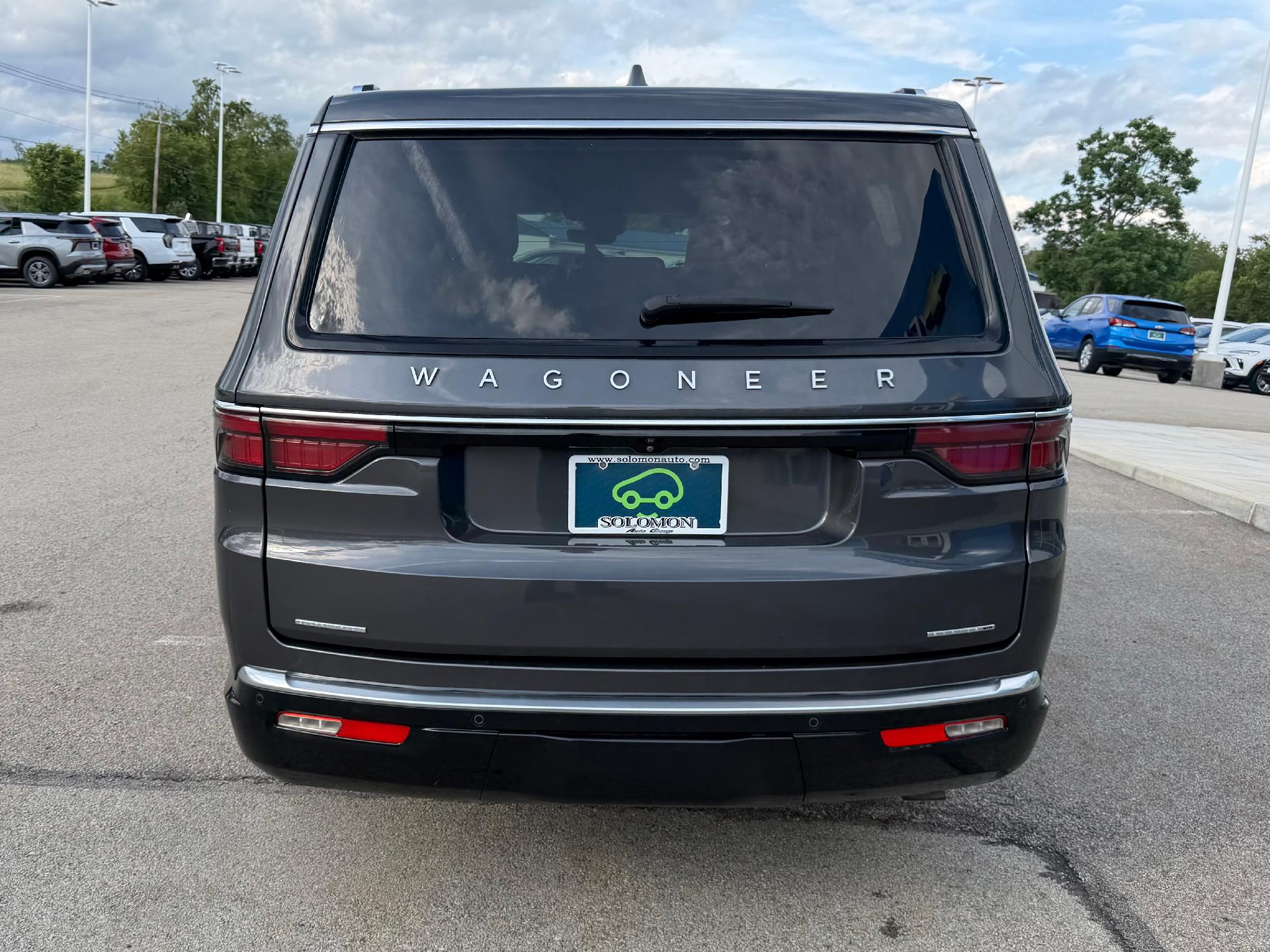 2022 Jeep Wagoneer Series II 4x4 - 4