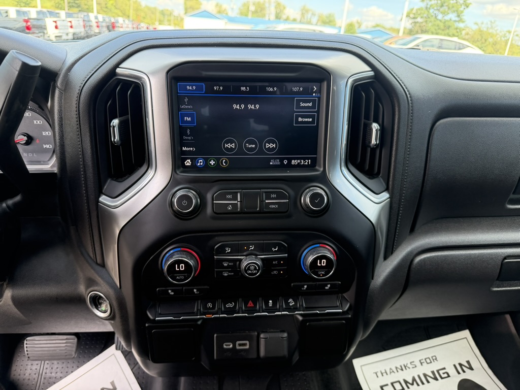 2020 Chevrolet Silverado 1500 photo 23 of 33