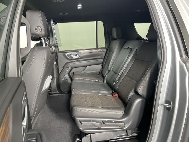 2023 Chevrolet Suburban Vehicle Photo in GILBERT, AZ 85297-0402