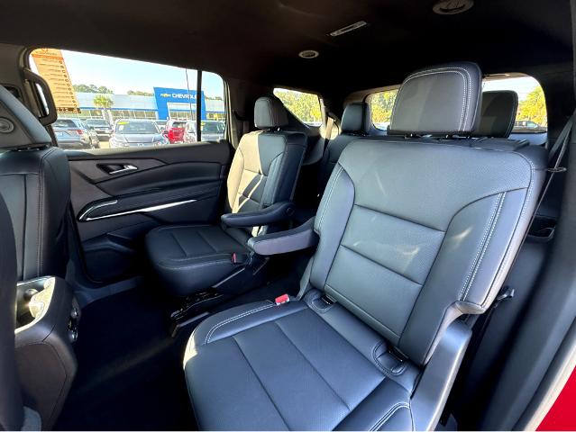 2025 Chevrolet Traverse Vehicle Photo in BEAUFORT, SC 29906-4218