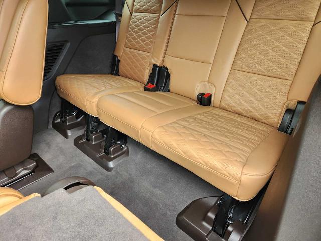 2023 Cadillac Escalade Vehicle Photo in DENTON, TX 76210-9321