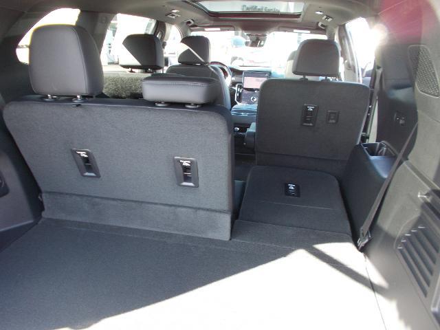 2026 GMC Acadia Vehicle Photo in LOWELL, MA 01852-4336