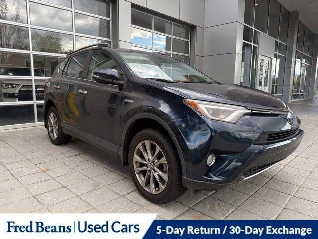 2018 Toyota RAV4 Vehicle Photo in Flemington, NJ 08822