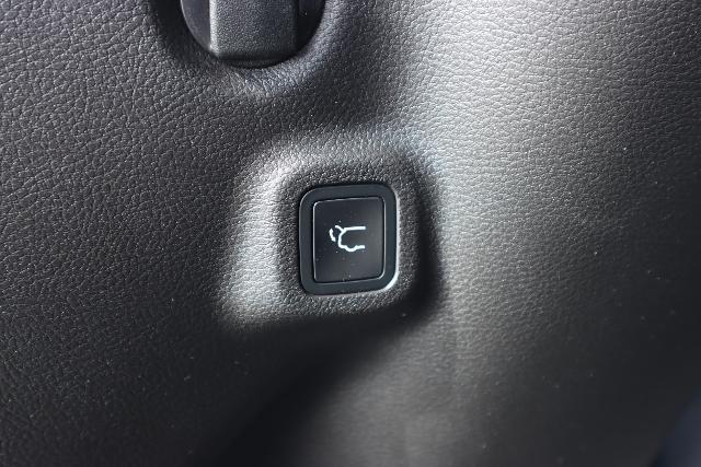 2025 Jeep Compass Vehicle Photo in Cedar Rapids, IA 52402