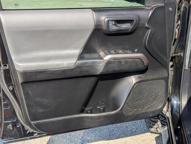 2021 Toyota Tacoma 2WD Vehicle Photo in San Antonio, TX 78230