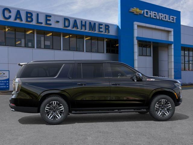 2025 Chevrolet Suburban Vehicle Photo in KANSAS CITY, MO 64114-4502