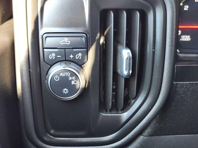 2021 Chevrolet Silverado 1500 Vehicle Photo in DENTON, TX 76210-9321