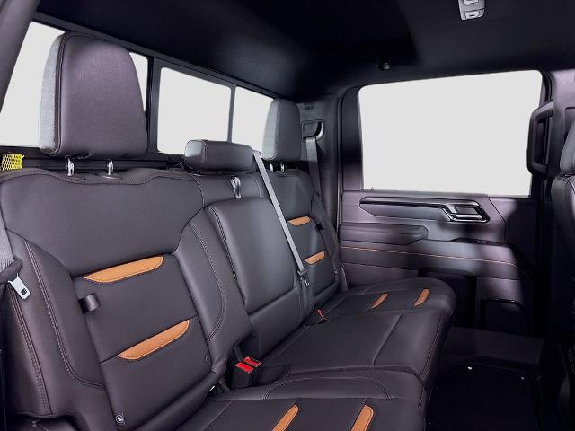 2025 GMC Sierra 2500 HD Vehicle Photo in PUYALLUP, WA 98371-4149