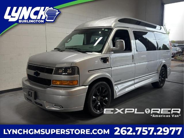 2026 Chevrolet Express Cargo Van Vehicle Photo in Mukwonago, WI 53149