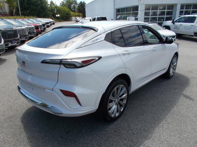 2025 Buick Envista Vehicle Photo in LOWELL, MA 01852-4336