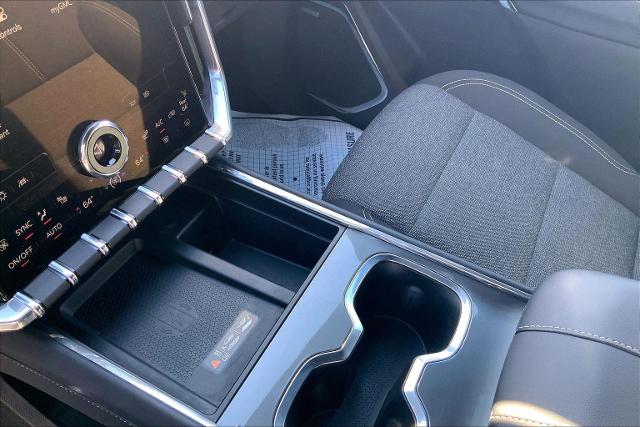 2025 GMC Acadia Vehicle Photo in INDEPENDENCE, MO 64055-1377