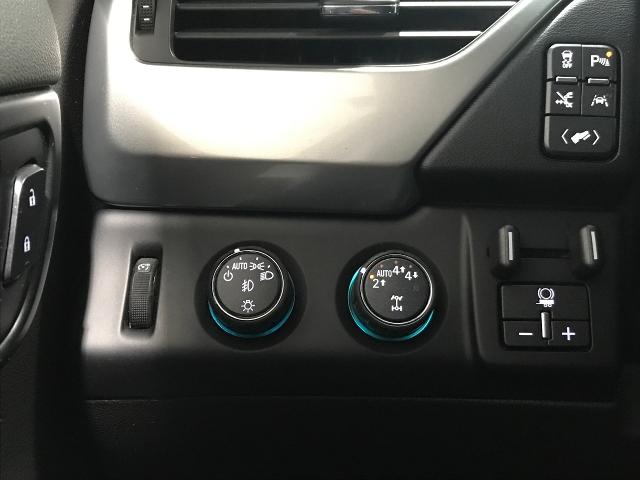 2018 Chevrolet Tahoe Vehicle Photo in GREEN BAY, WI 54303-3330