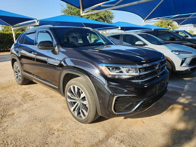 2023 Volkswagen Atlas Cross Sport Vehicle Photo in DENTON, TX 76210-9321