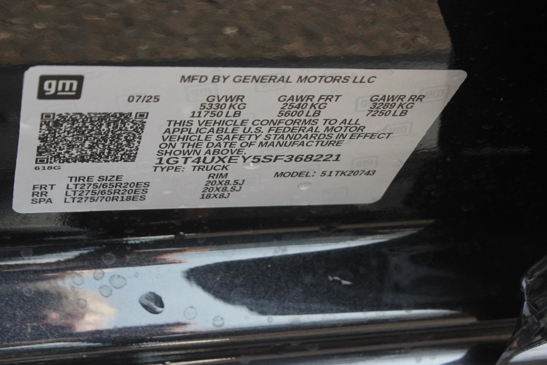 2025 GMC Sierra 2500 HD Vehicle Photo in AURORA, CO 80012-4011