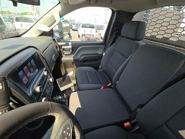 2024 Chevrolet Silverado Chassis Cab Vehicle Photo in INDEPENDENCE, MO 64055-1314