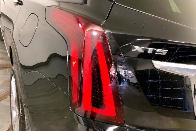 2025 Cadillac XT5 Vehicle Photo in INDEPENDENCE, MO 64055-1377