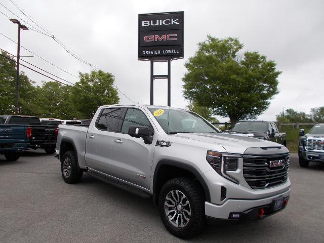 2022 GMC Sierra 1500 Vehicle Photo in LOWELL, MA 01852-4336