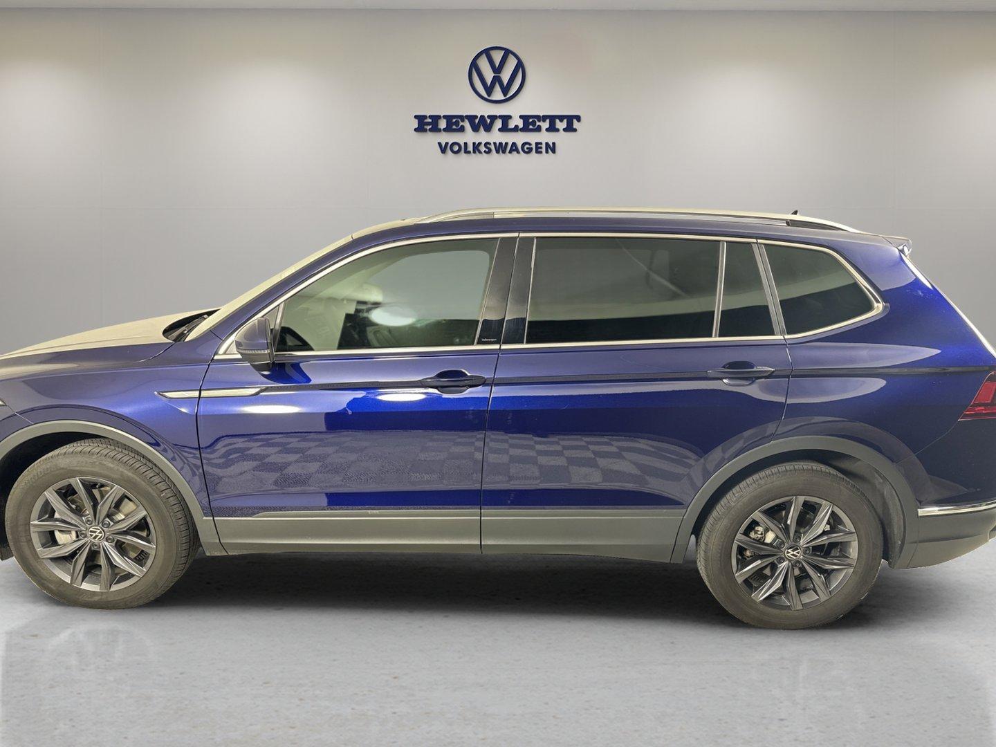 2024 Volkswagen Tiguan Vehicle Photo in Georgetown, TX 78626