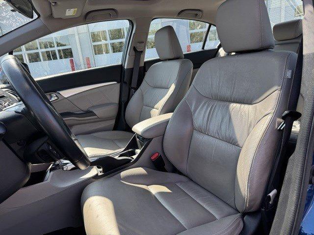 2013 Honda Civic Sedan Vehicle Photo in Mechanicsburg, PA 17050-1707