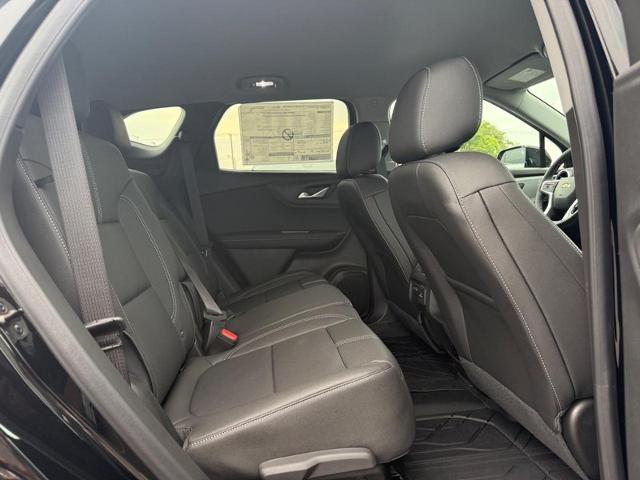 2025 Chevrolet Blazer Vehicle Photo in COLUMBIA, MO 65203-3903