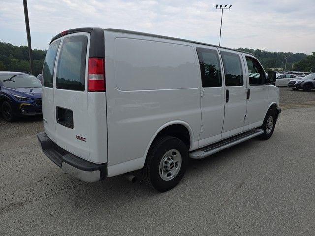2023 GMC Savana Cargo Van Vehicle Photo in Pleasant Hills, PA 15236