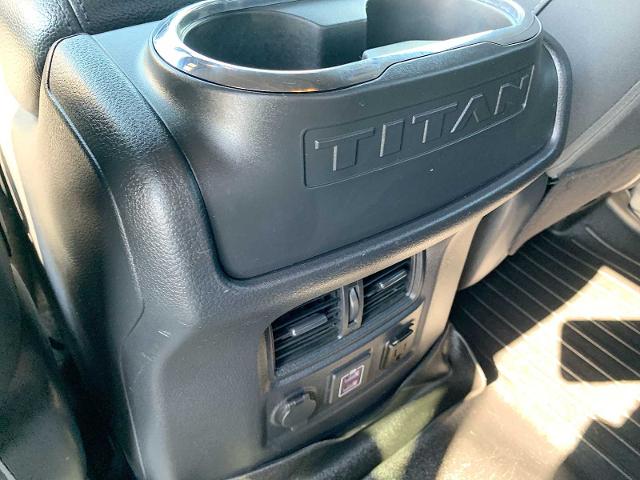2019 Nissan Titan Vehicle Photo in MOON TOWNSHIP, PA 15108-2571