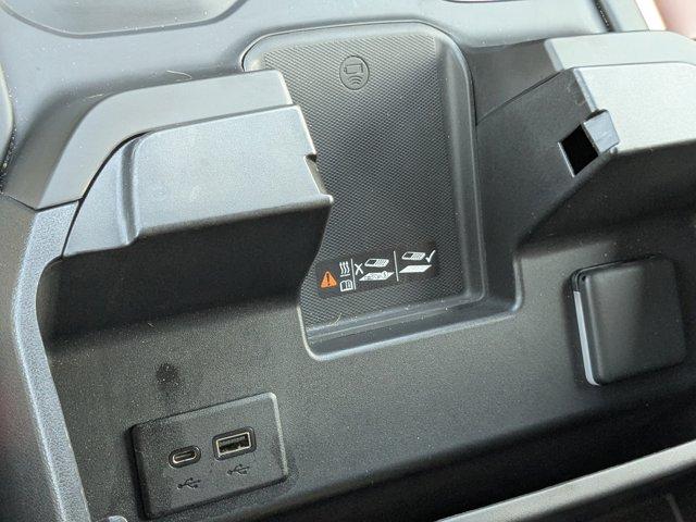 2022 GMC Sierra 1500 Vehicle Photo in BRUNSWICK, GA 31525-1881