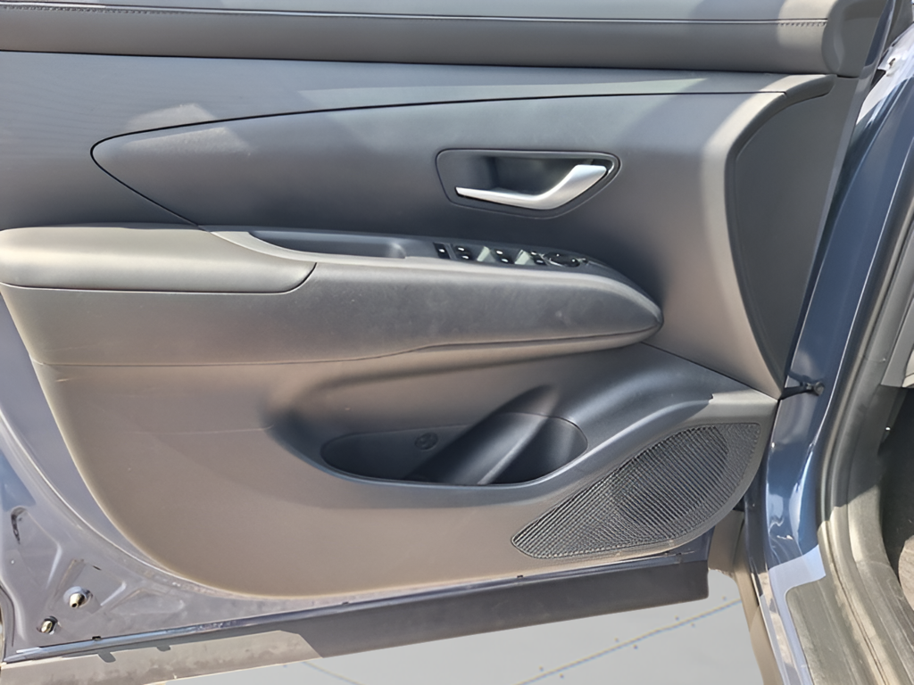 2026 Hyundai Tucson photo 29 of 31