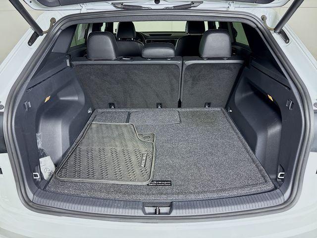 2020 Volkswagen Atlas Cross Sport Vehicle Photo in Puyallup, WA 98371