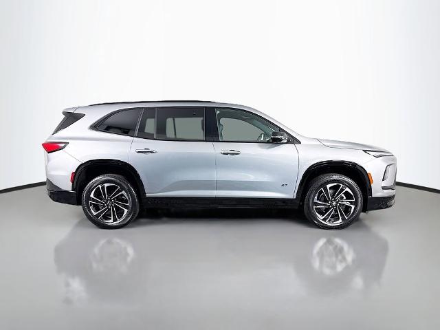 2025 Buick Enclave Vehicle Photo in PUYALLUP, WA 98371-4149