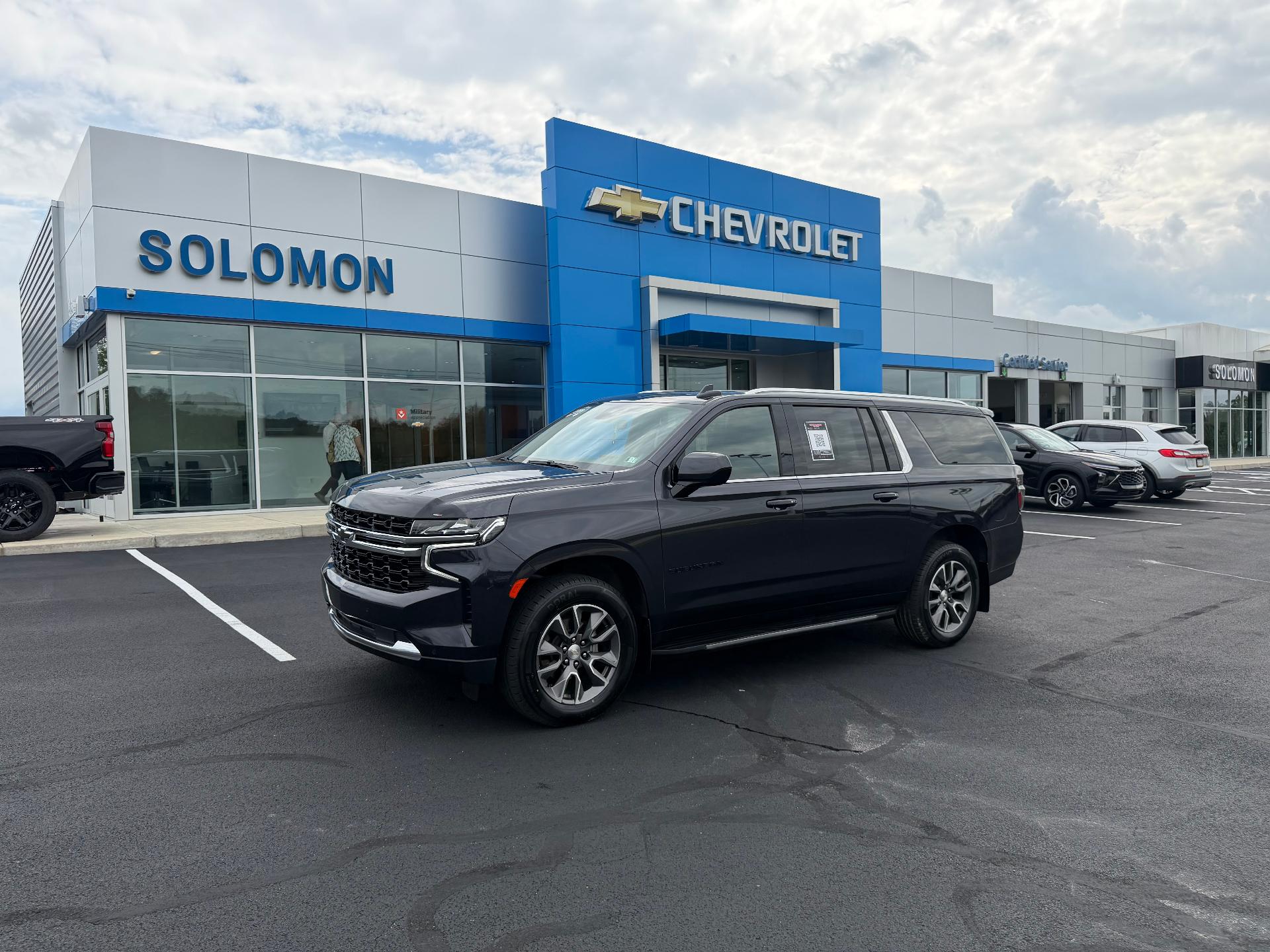 2023 Chevrolet Suburban LS - 1