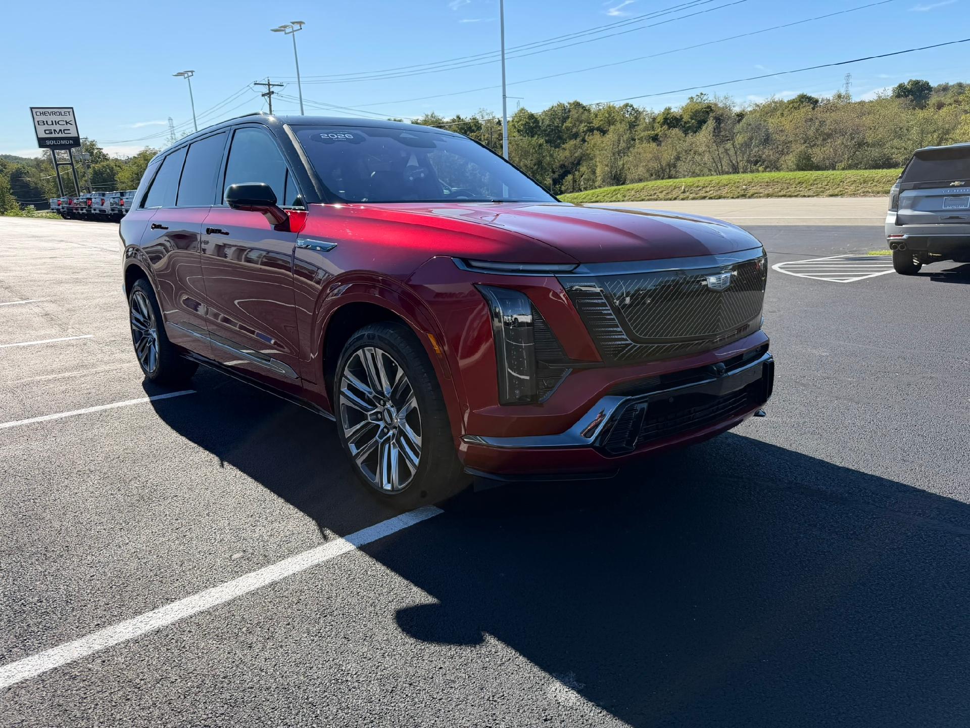 2026 Cadillac VISTIQ photo 8 of 36