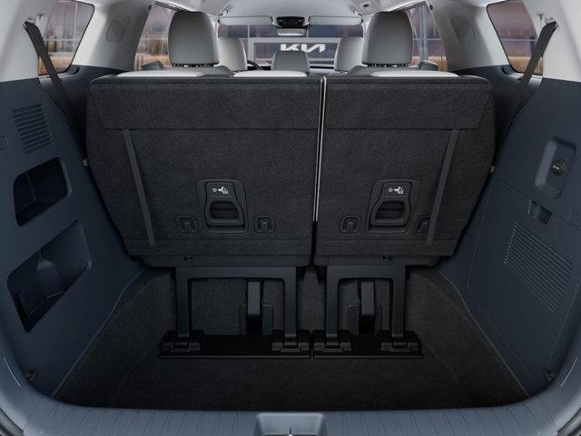 2025 Kia Carnival Hybrid Vehicle Photo in Westbrook, ME 04092