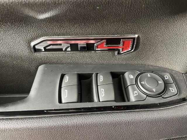 2025 GMC Sierra 1500 Vehicle Photo in GILBERT, AZ 85297-0402