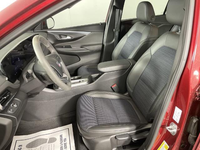 2025 Buick Envista Vehicle Photo in GILBERT, AZ 85297-0402
