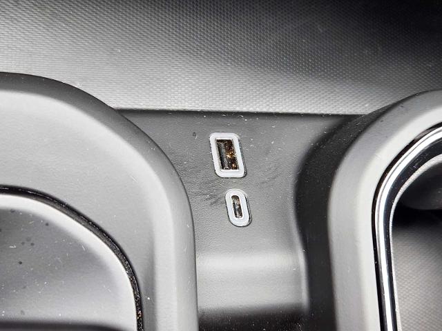 2024 GMC Sierra 1500 Vehicle Photo in DENTON, TX 76210-9321