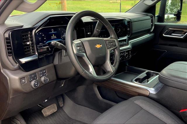 2024 Chevrolet Silverado 2500 HD Vehicle Photo in TOPEKA, KS 66609-0000