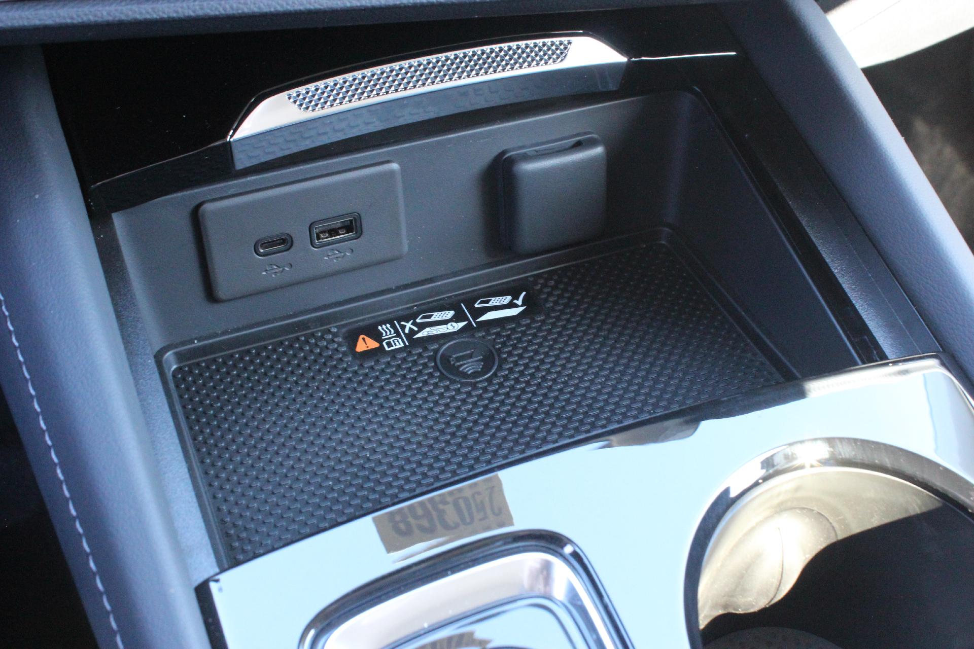 2025 Buick Envision Vehicle Photo in AURORA, CO 80012-4011
