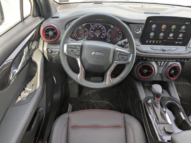 2025 Chevrolet Blazer Vehicle Photo in BRUNSWICK, GA 31525-1881